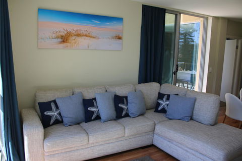 Beachside Luxury Apartments One & Two Bedroom In Beachfront Oaks Pier Building - Hotel Gold Coast 14