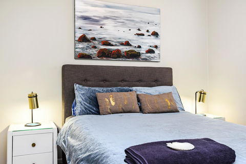 Ainslie Roberts Drive Retreat - Hotel Gold Coast 6