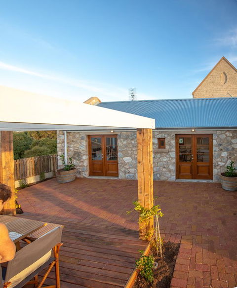Lucy's Cottage - Hotel Gold Coast 21