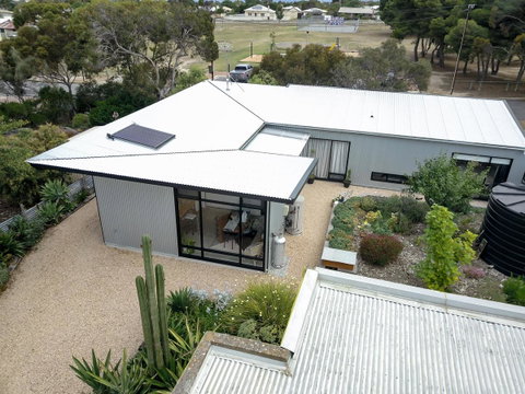 Sinclair Eco House - Hotel Gold Coast 6