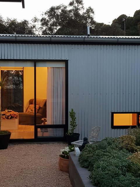 Sinclair Eco House - Hotel Gold Coast 13