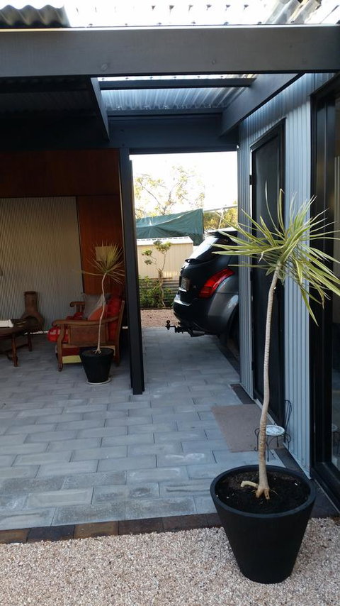 Sinclair Eco House - Hotel Gold Coast 21