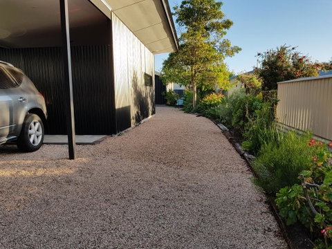 Sinclair Eco House - Hotel Gold Coast 24