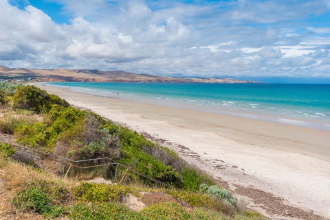 Sun & Surf Aldinga Beach Apartment - Hotel Gold Coast 1