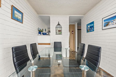 Sun & Surf Aldinga Beach Apartment - Hotel Gold Coast 3