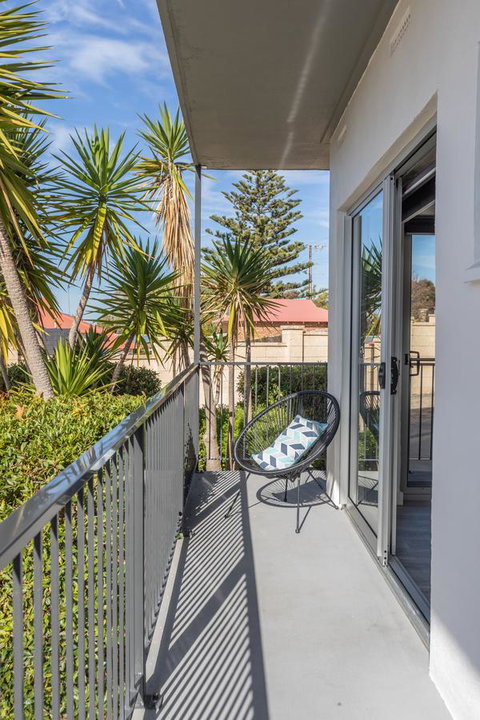 Bay 10 - Suites And Apartments - Hotel Gold Coast 4