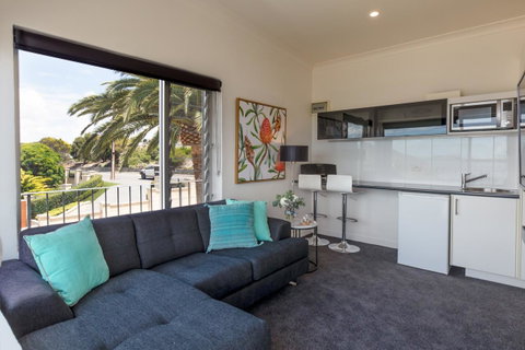 Bay 10 - Suites And Apartments - Hotel Gold Coast 6