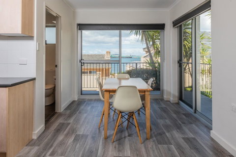Bay 10 - Suites And Apartments - Hotel Gold Coast 12
