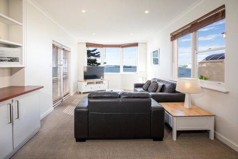 Bay 10 - Suites And Apartments - Hotel Gold Coast 33