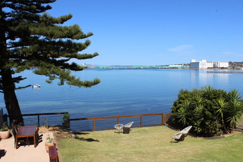 Bay 10 - Suites And Apartments - Hotel Gold Coast 0