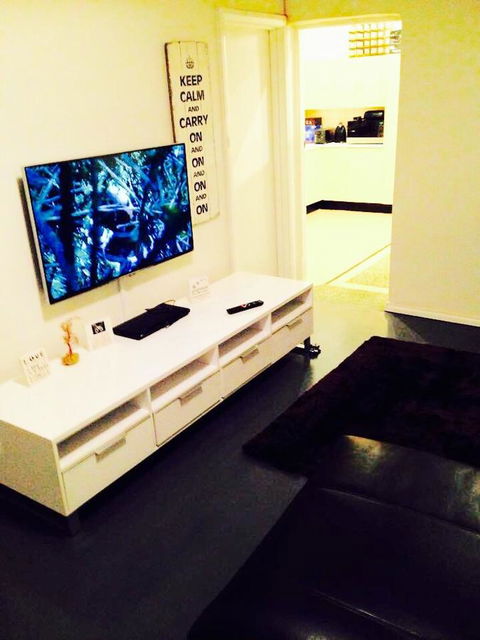 A Rose By The Park - Hotel Gold Coast 17