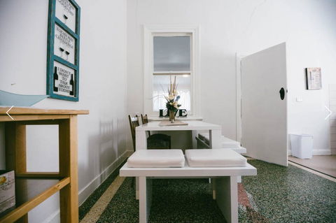 A Rose By The Park - Hotel Gold Coast 5