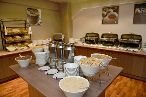 Ibis Styles Adelaide Grosvenor - Hotel Gold Coast 8
