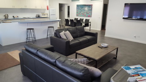Aart Apartments - Hotel Gold Coast 7