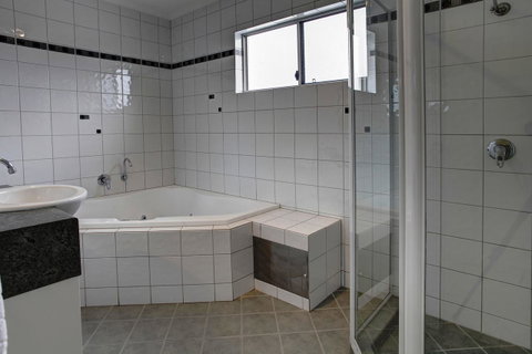 Tasman Beachside Apartment - Hotel Gold Coast 10