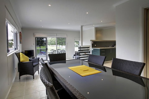 Tasman Beachside Apartment - Hotel Gold Coast 5