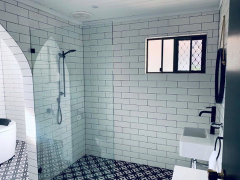 The Manor Basket Range - Hotel Gold Coast 10