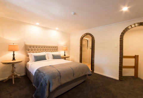 The Manor Basket Range - Hotel Gold Coast 4