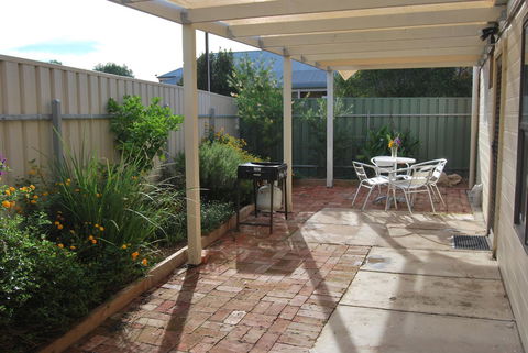 Jacaranda Cottage - Hotel Gold Coast 5