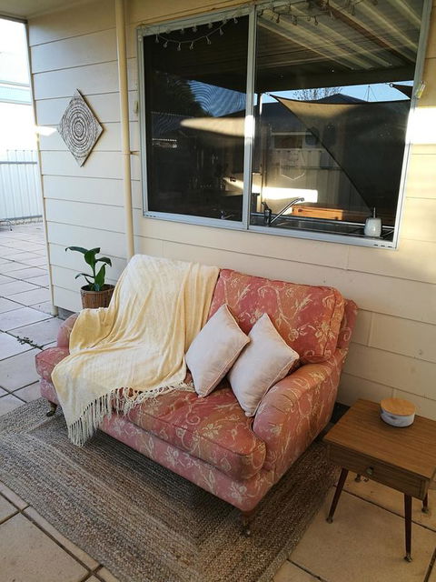 Hilda Anna's - Hotel Gold Coast 9