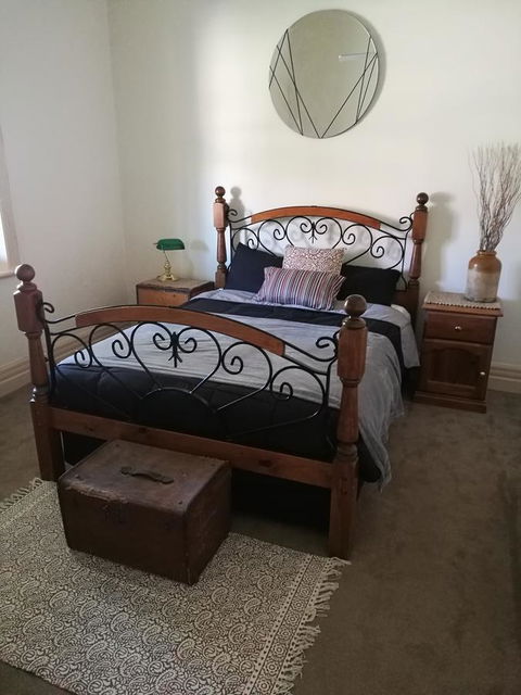 Hilda Anna's - Hotel Gold Coast 21