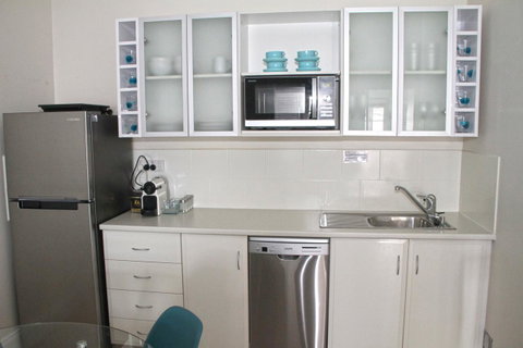 Smugglers Inn Studio Apartments - Hotel Gold Coast 8