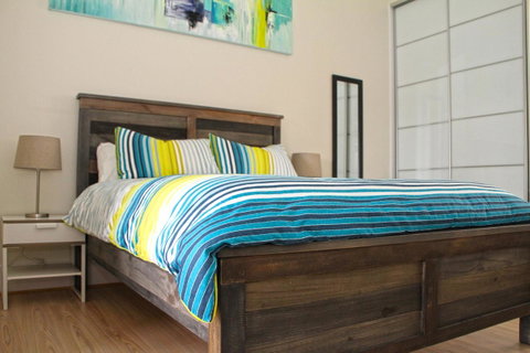 Smugglers Inn Studio Apartments - Hotel Gold Coast 13
