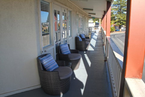 Smugglers Inn Studio Apartments - Hotel Gold Coast 1