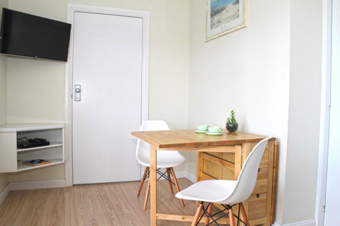 Smugglers Inn Studio Apartments - Hotel Gold Coast 14