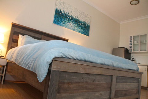 Smugglers Inn Studio Apartments - Hotel Gold Coast 9