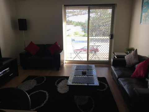 Adelaide - Semaphore Beach Front - Hotel Gold Coast 3
