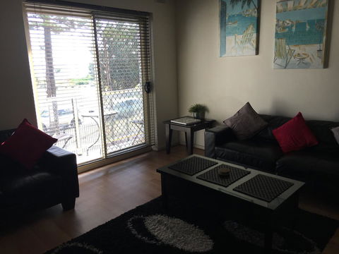 Adelaide - Semaphore Beach Front - Hotel Gold Coast 1