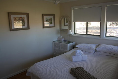 Rabbiters Hut - Hotel Gold Coast 4