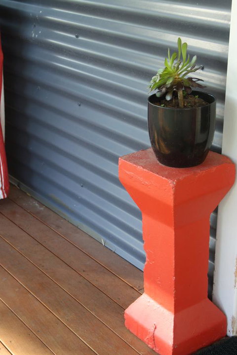 Rabbiters Hut - Hotel Gold Coast 2