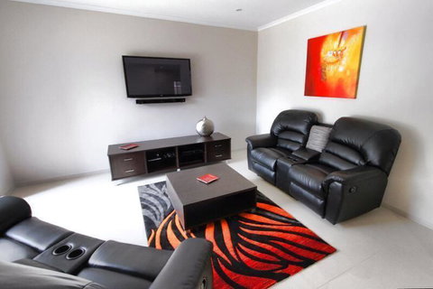 Casavino Luxury Villa - Hotel Gold Coast 24
