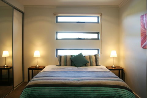 Penneshaw Oceanview Apartments - Hotel Gold Coast 8