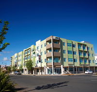 Quest Mawson Lakes - Hotel Gold Coast