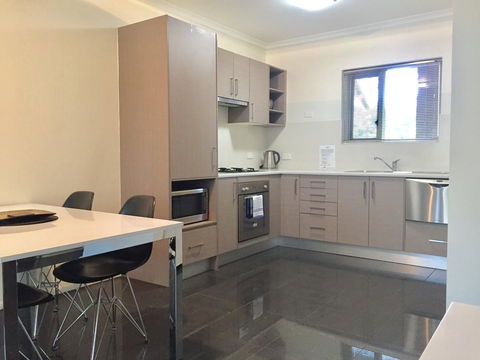 Adelaide DressCircle Apartments - Archer Street - Hotel Gold Coast 11