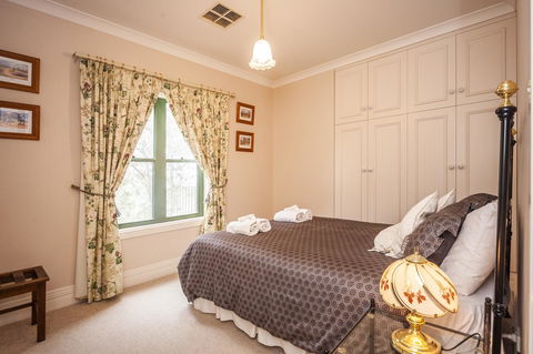 Angaston Saleyards Luxury Accommodation - Hotel Gold Coast 17