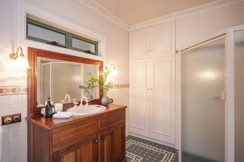 Angaston Saleyards Luxury Accommodation - Hotel Gold Coast 29