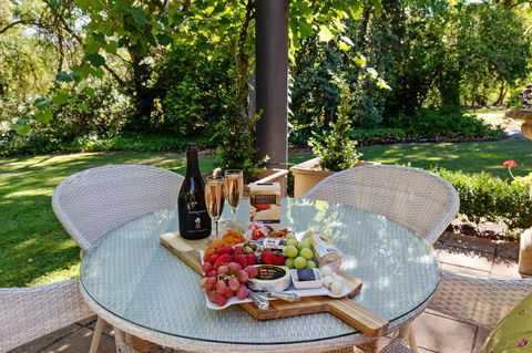 Adelaide Hills Retreats - Hotel Gold Coast 14