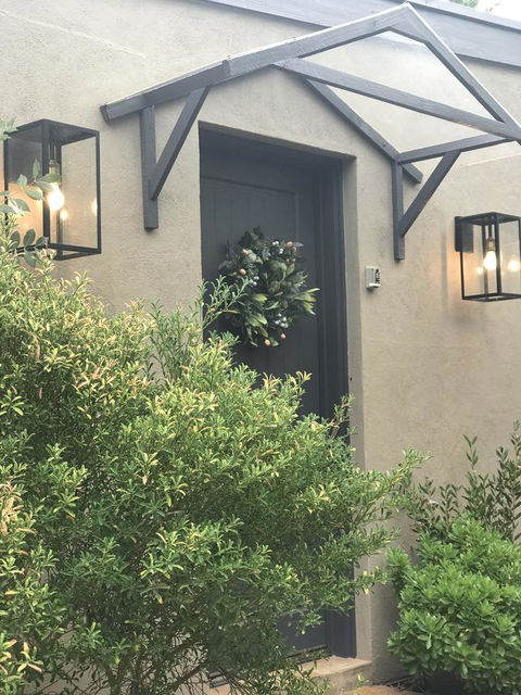 Adelaide Hills Retreats - Hotel Gold Coast 7