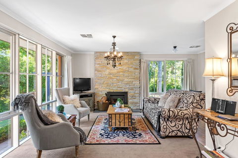 Adelaide Hills Retreats - Hotel Gold Coast 25