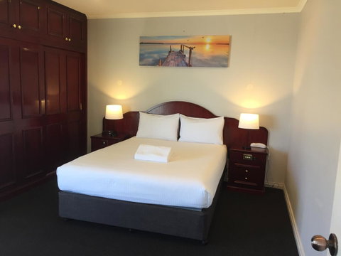 Hilton Beachfront Motel - Hotel Gold Coast 8