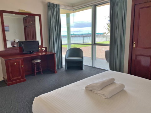 Hilton Beachfront Motel - Hotel Gold Coast 14