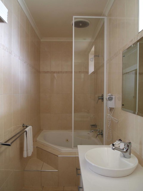 Hilton Beachfront Motel - Hotel Gold Coast 44