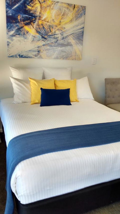 The Avenue Inn - Hotel Gold Coast 9