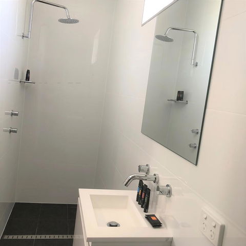 The Avenue Inn - Hotel Gold Coast 18