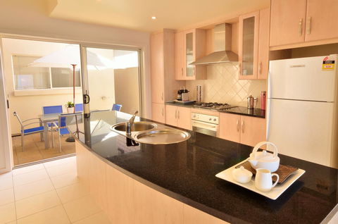 Adelaide Luxury Beach House - Hotel Gold Coast 26