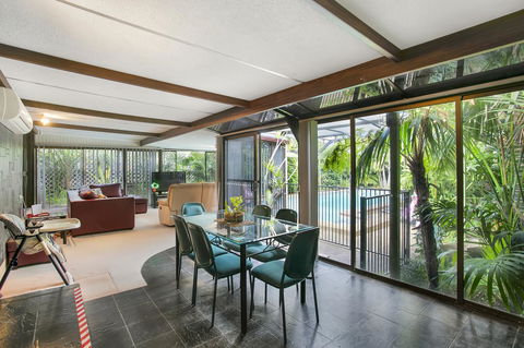 The Palms - Hotel Gold Coast 11